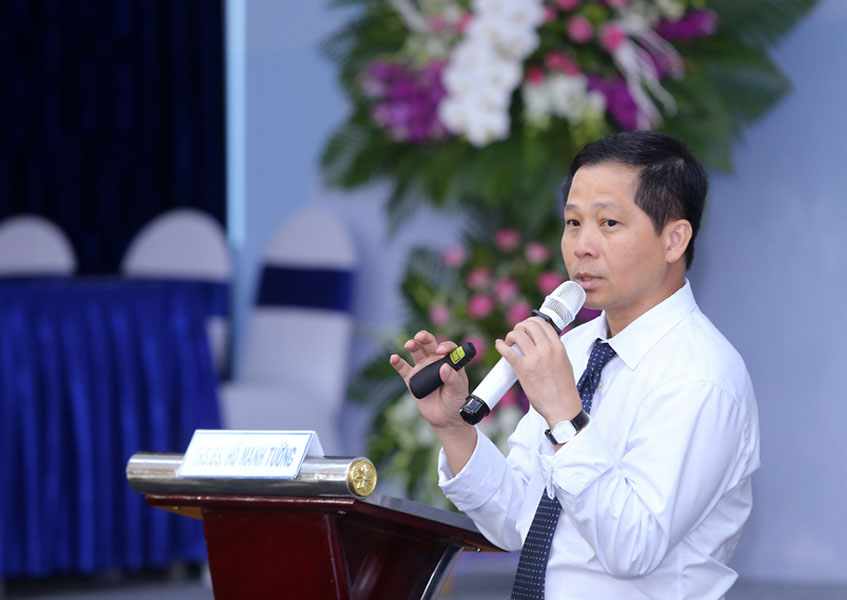 ThS.BS. Hồ Mạnh Tường giảng bài: “Hội chứng buồng trứng đa nang: Bệnh học - Chẩn đoán - Điều trị”