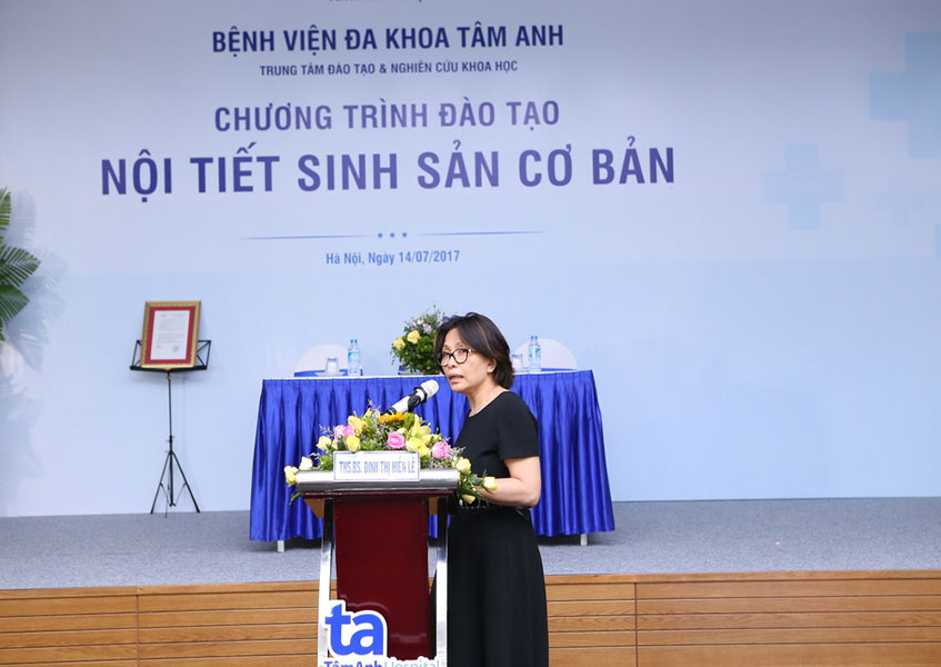 ThS.BS Đinh Thị Hiền Lê giảng bài “Rối loạn kinh nguyệt”