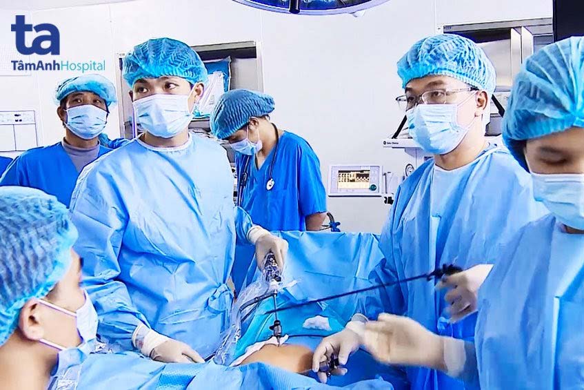 phau thuat noi soi tach dinh