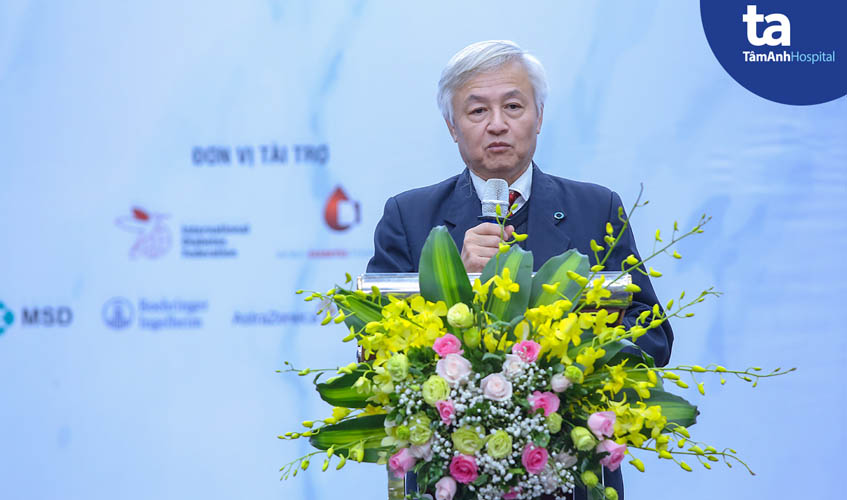 PGS.TS.BS Tạ Văn Bình - Chủ Tịch Hội Người Gd Bệnh Đái Tháo Đường Vn- Chủ tọa buổi hội thảo