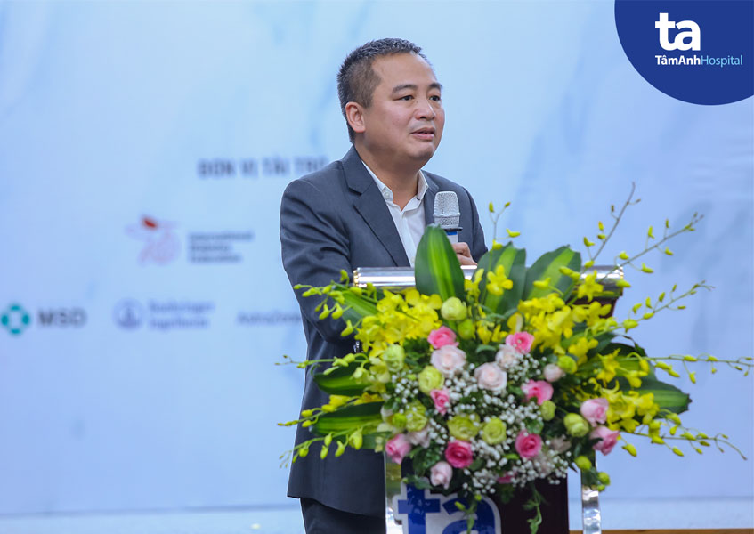 Chuyên gia chia sẻ trong chương trình