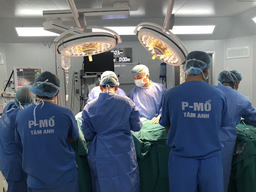 Với trang thiết bị hiện đại cùng đội ngũ bác sĩ chuyên môn cao, giàu kinh nghiệm, bệnh viện đa khoa Tâm Anh, Hà Nội đã thực hiện thành công ca phẫu thuật “vô tiền khoáng hậu” trong ngành sản khoa Việt Nam Với trang thiết bị hiện đại cùng đội ngũ bác sĩ chuyên môn cao, giàu kinh nghiệm, bệnh viện đa khoa Tâm Anh, Hà Nội đã thực hiện thành công ca phẫu thuật “vô tiền khoáng hậu” trong ngành sản khoa Việt Nam