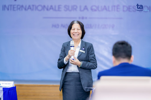 ThS. Tô Thị Điền - Giám đốc điều dưỡng BVĐK Tâm Anh phát biểu tại hội thảo. ThS. Tô Thị Điền - Giám đốc điều dưỡng BVĐK Tâm Anh phát biểu tại hội thảo.