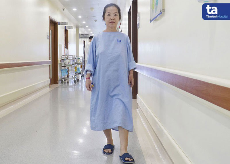 benh nhan hoi phuc sau ca mo