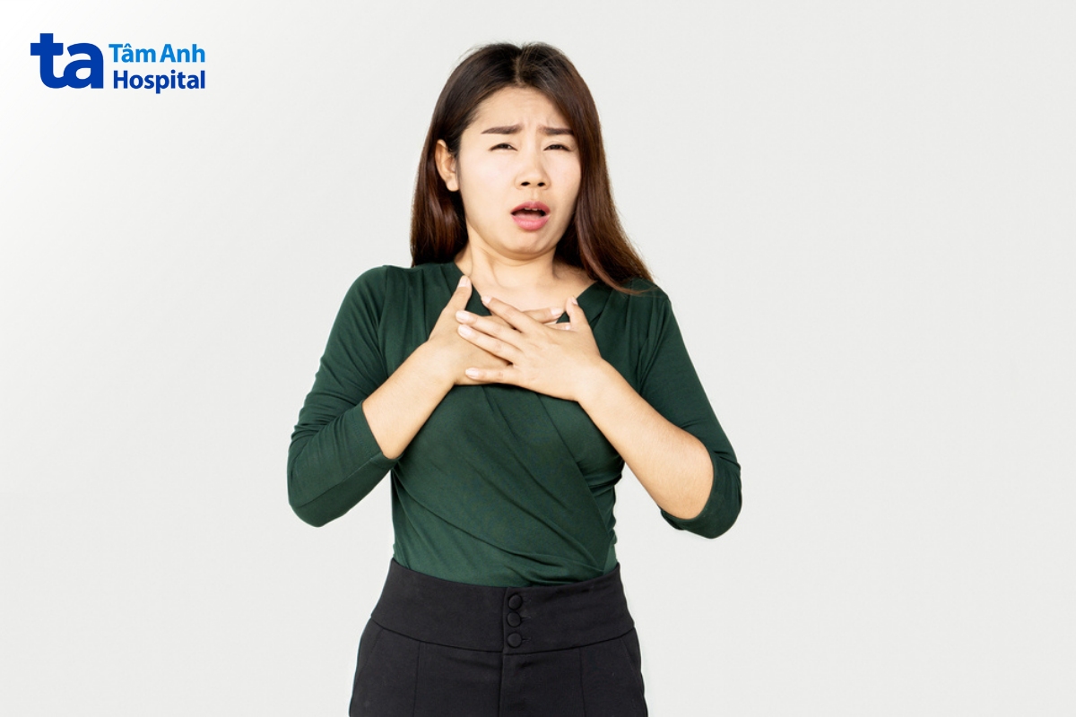 những biểu hiện đi kèm khi khó thở