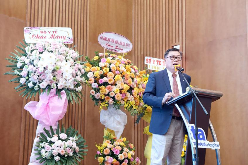 giáo sư nguyễn văn tuấn phát biểu