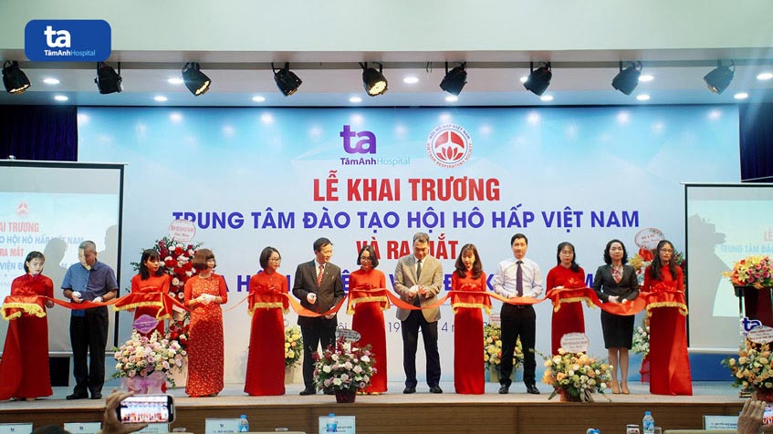 Lễ khai trương khoa hô hấp