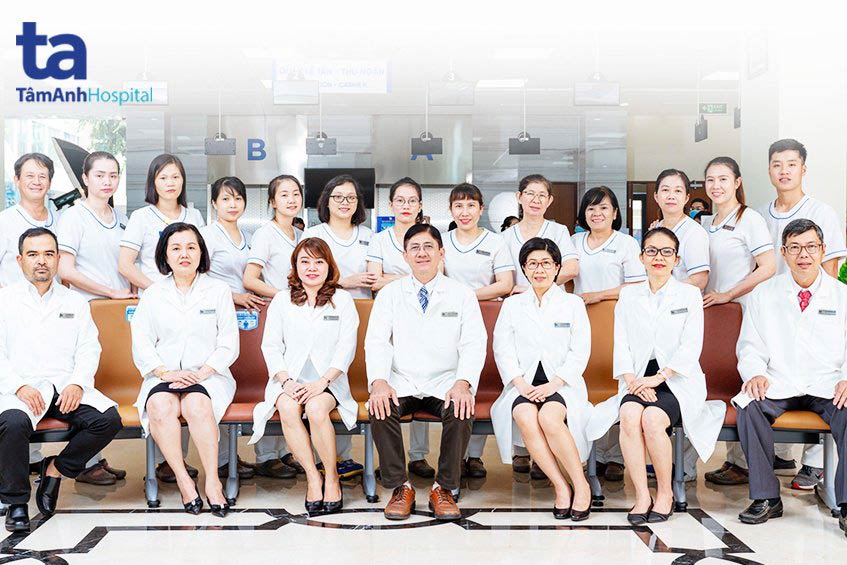 Bác sĩ Lưu Kính Khương tập trung xây dựng đội nhân sự khoa Gây mê hồi sức, Điều trị đau và Chăm sóc giảm nhẹ đoàn kết, hết lòng vì người bệnh