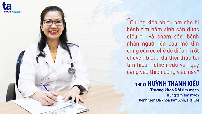 benh nhi mac tim bam sinh