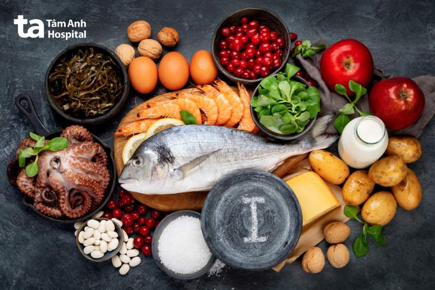 Người ăn nhiều thực phẩm giàu iốt như rong biển