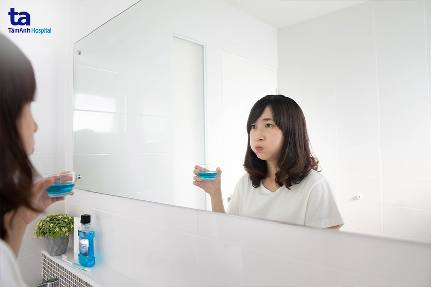 vệ sinh họng mùa dịch