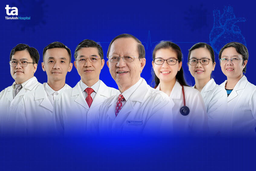 đội ngũ y bác sĩ trị covid