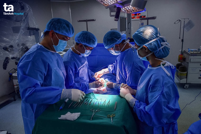 phẫu thuật điều trị vô sinh nam