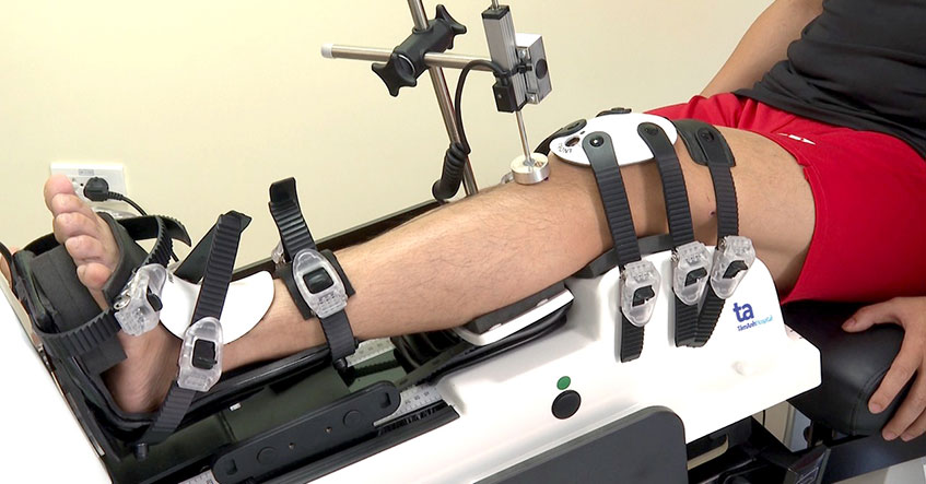 Bệnh viện đầu tiên sử dụng robot lượng giá dây chằng gối 