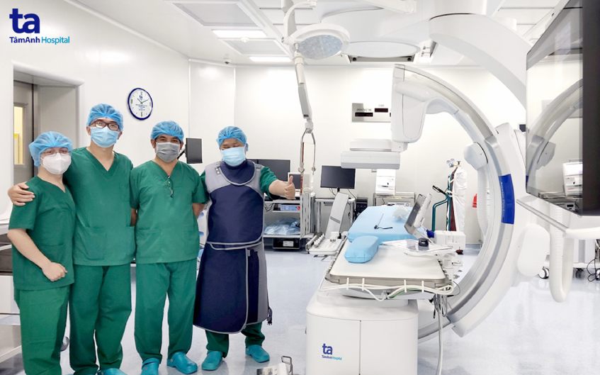 Ekíp sau ca thủ thuật