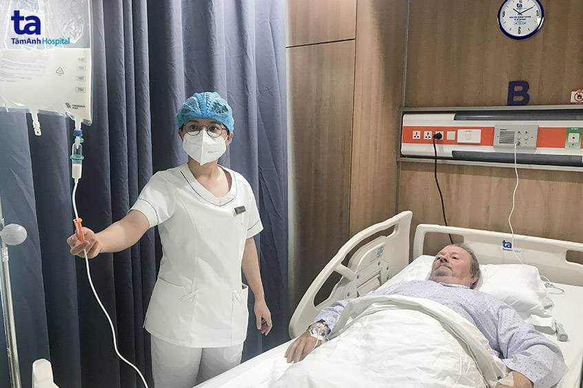 BVDK Tam Anh TPHCM cuu benh nhan hungary bi viem tui thua