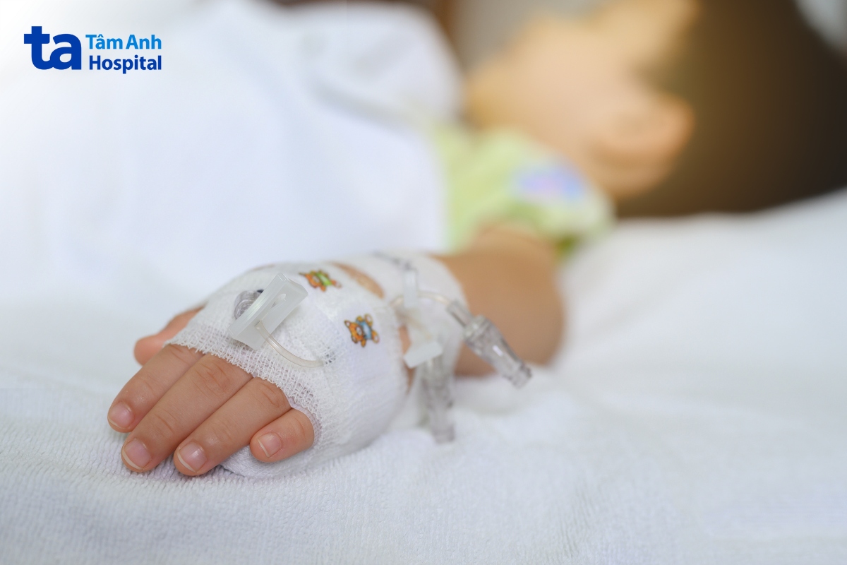 Một Số Trẻ Bị Sốt Xuất Huyết Sẽ Được Bác Sĩ Chỉ Định Nhập Viện