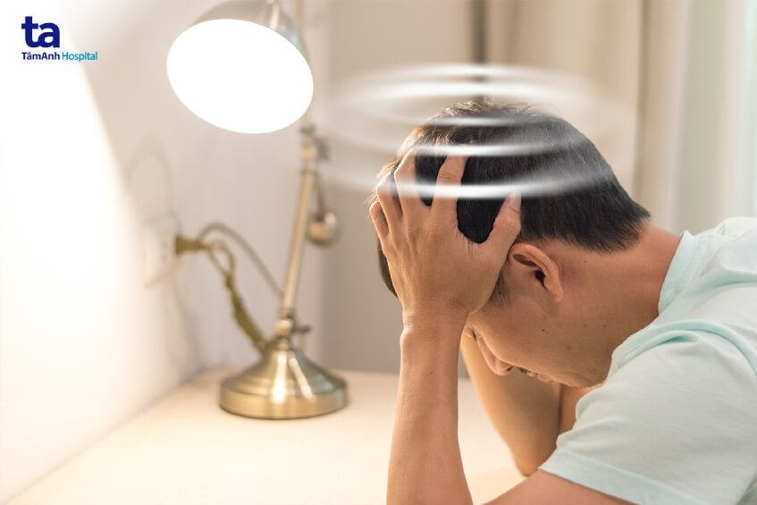 bị hoa mắt chóng mặt
