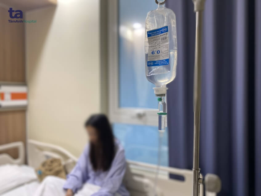 chảy máu âm đạo do sốt xuất huyết