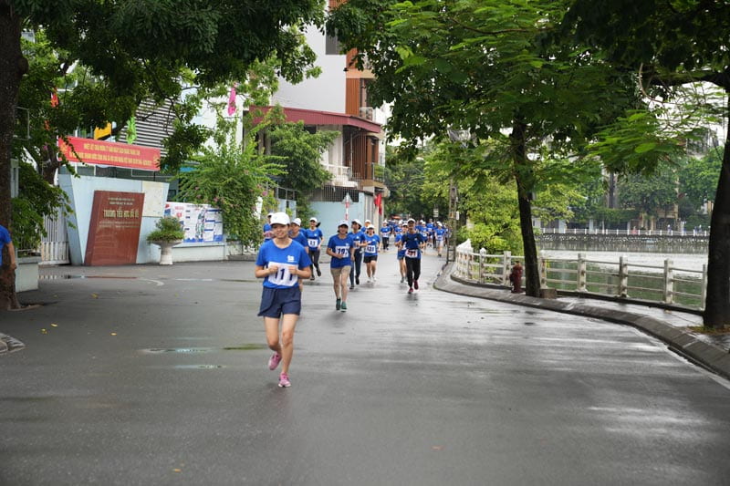 Vòng chạy hưởng ứng phong trào với sự tham gia của toàn thể Công đoàn viên cùng Ban lãnh đạo Bệnh viện.