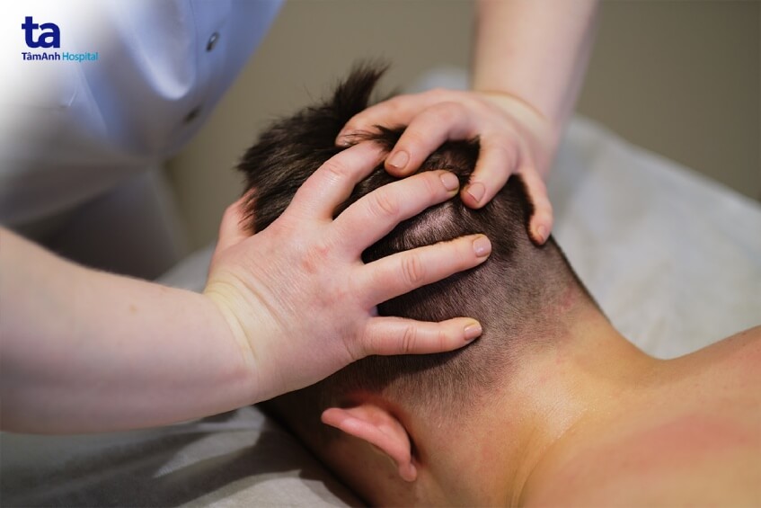 cách giảm triệu chứng đau nửa đầu phía sau