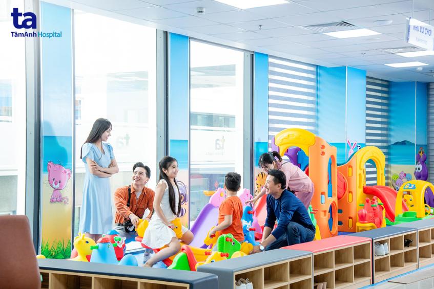 Khu vui chơi trẻ em tại BVĐK Tâm Anh