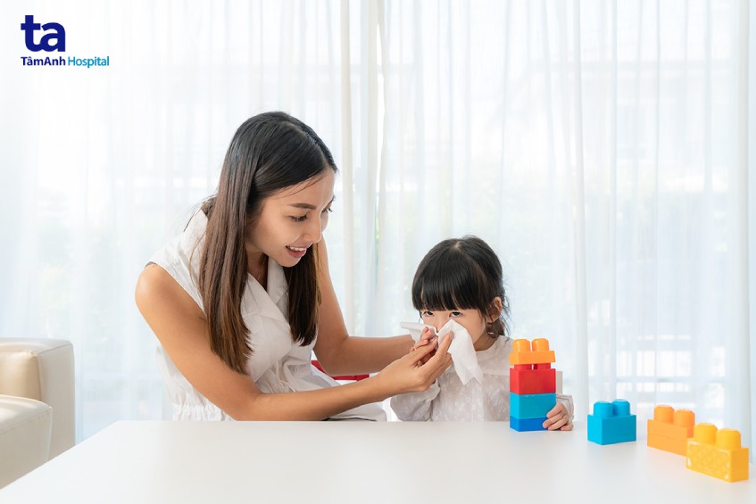 phòng ngừa adenovirus ở trẻ bằng cách nào