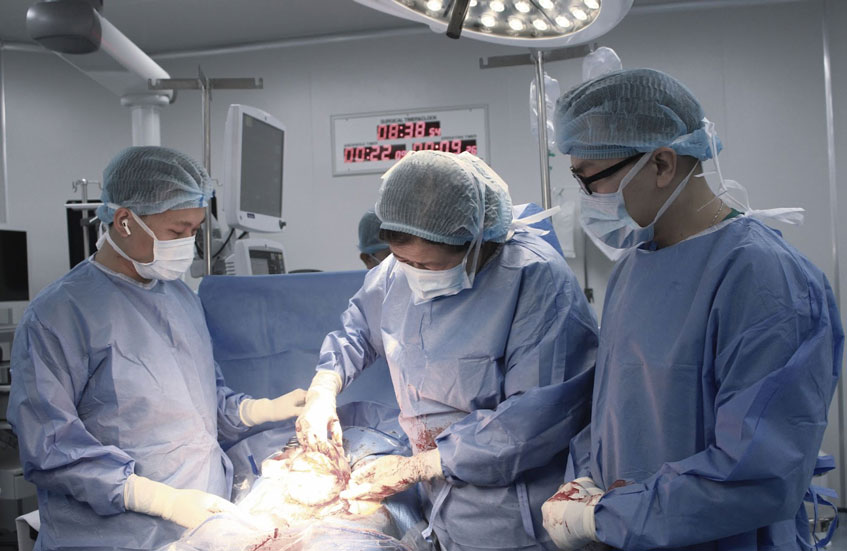 bóc u xơ cho bệnh nhân