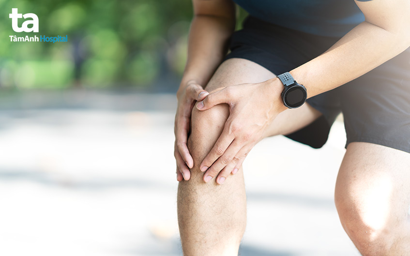 đau và cứng khớp