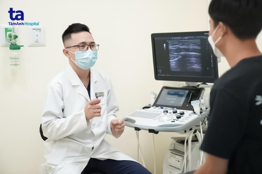 nhận biết ung thư vú ở nam giới