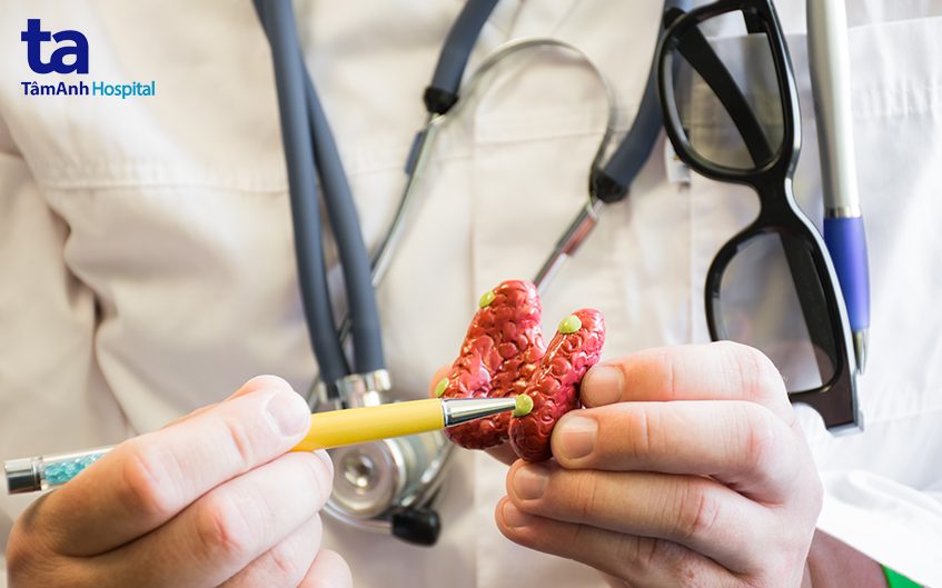 phẫu thuật tuyến giáp với các kỹ thuật phức tạp