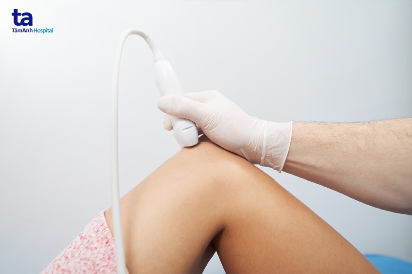 siêu âm khớp gối qua mặt cắt xương đùi
