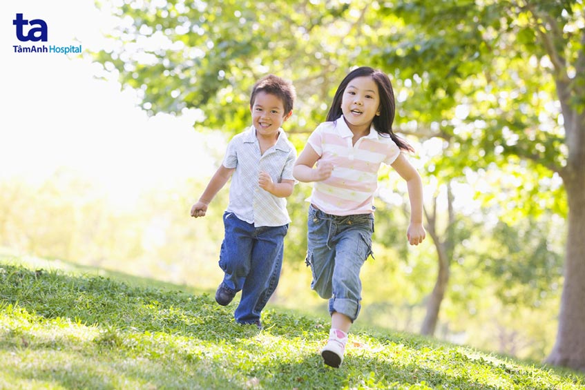 trẻ vẫn có thể phát triển bình thường