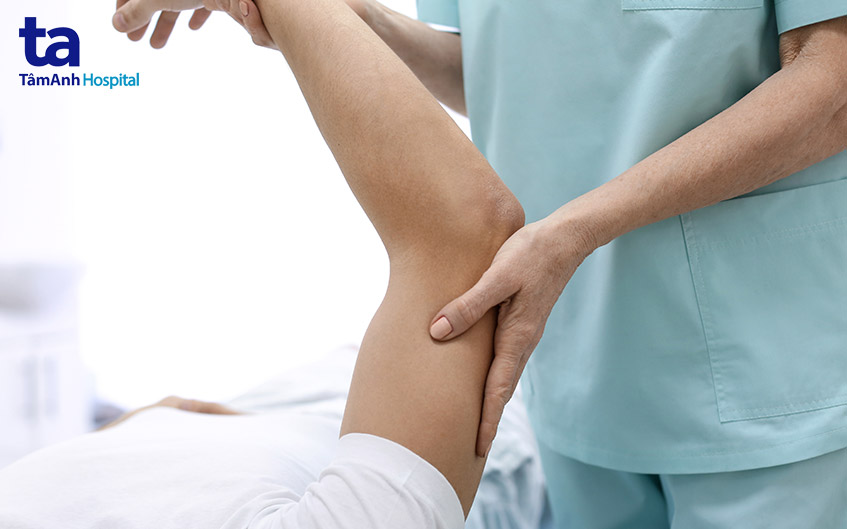 trị liệu khớp khuỷu tay