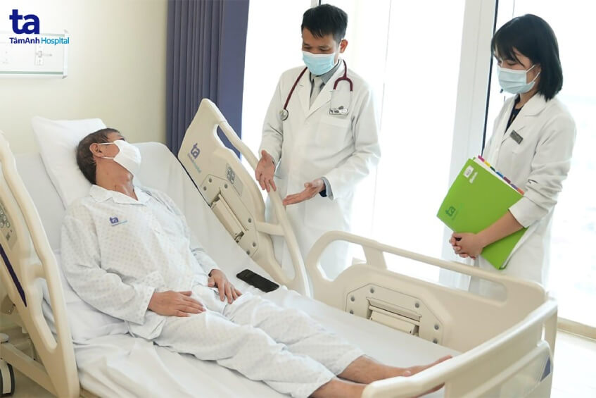 ung chăm sóc bệnh nhân ung thư đại tràng giai đoạn 2