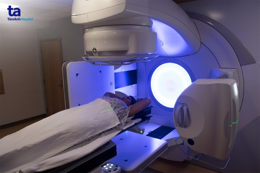 điều trị u tủy sống