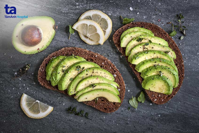 quả bơ tốt cho người suy giãn tĩnh mạch