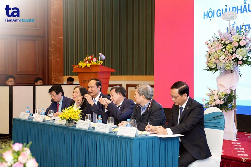 hội thảo giải phẫu bệnh