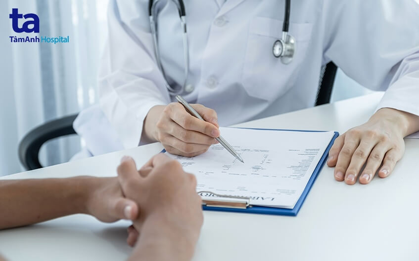 khám chẩn đoán đau đầu sau gáy