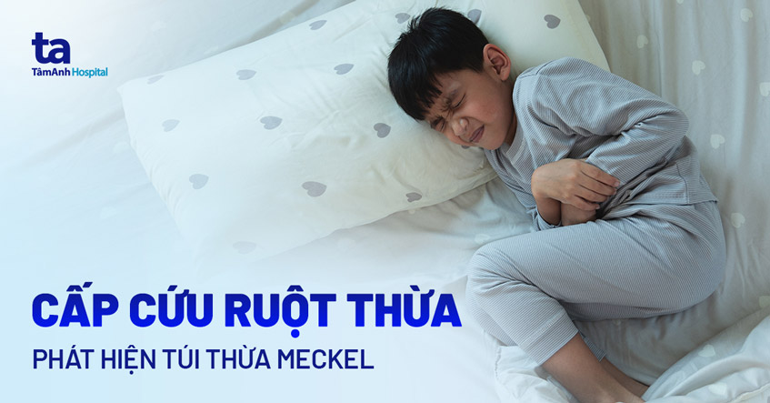 Nhập viện mổ ruột thừa phát hiện vỡ túi thừa tràn dịch