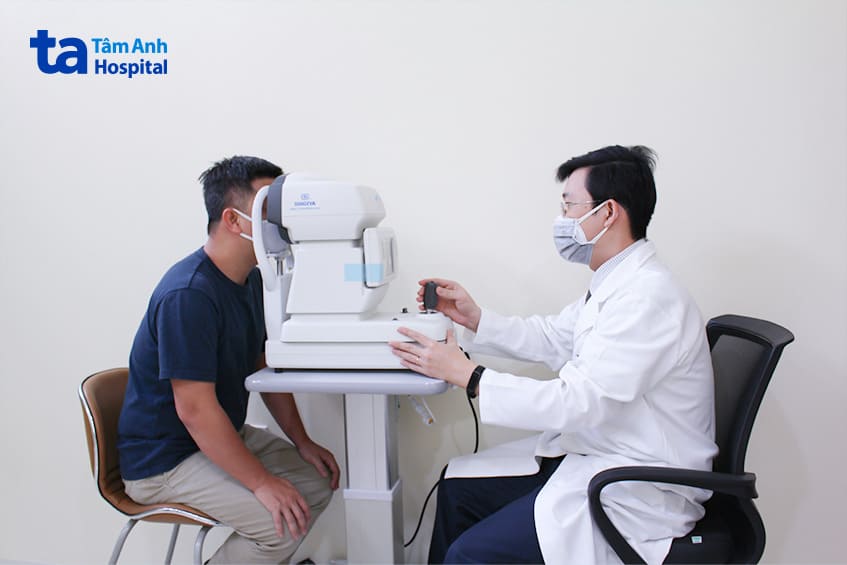 Chẩn đoán mộng thịt trong mắt