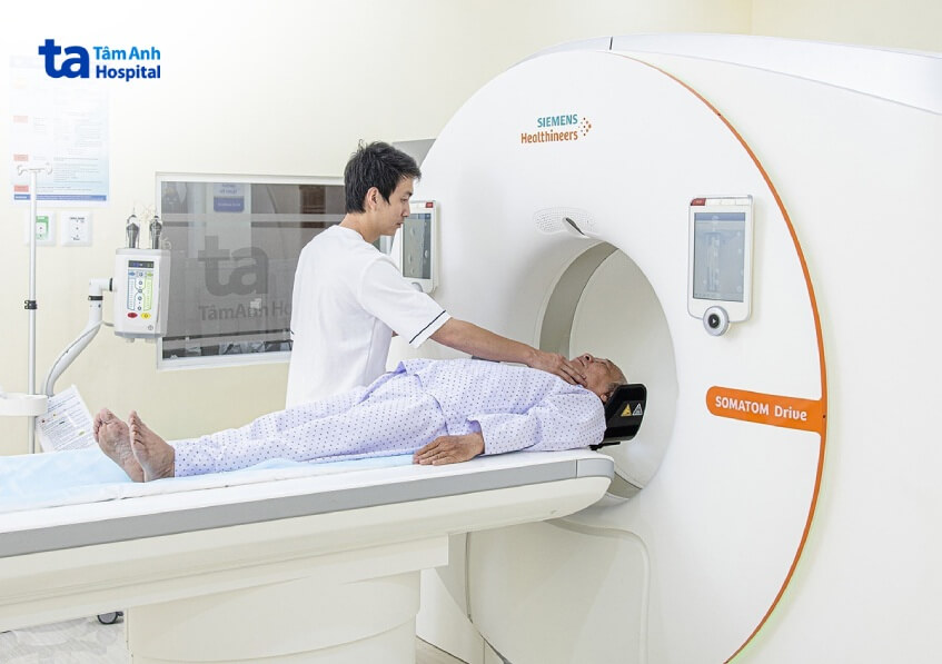 phương pháp chẩn đoán và điều trị ung thư phổi