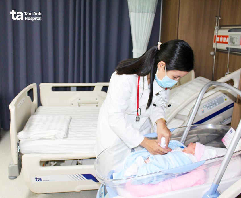 bác sĩ sơ sinh bệnh viện tâm anh