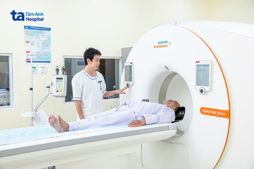 chẩn đoán giai đoạn ung thư thanh quản
