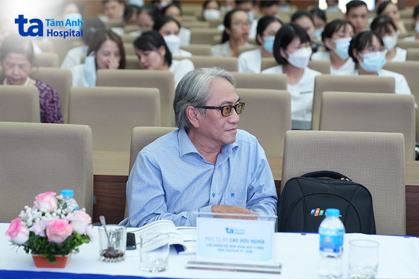 Đại biểu tham gia hội thảo