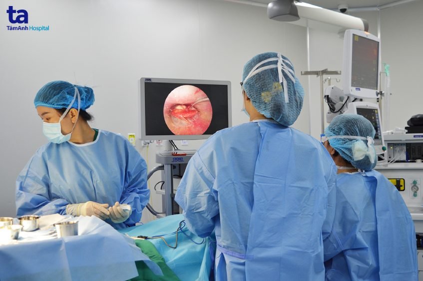 điều trị viêm mê đạo tai