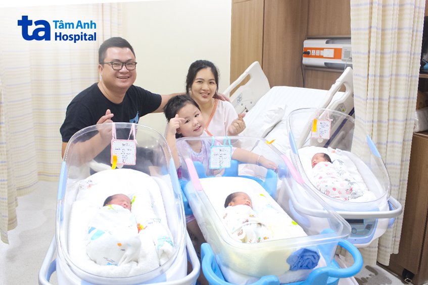 Gia đình sản phụ Trâm vượt cạn an toàn