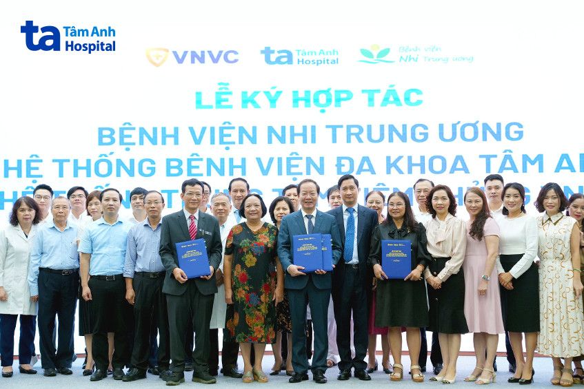 Lễ ký hợp tác diễn ra thành công tốt đẹp