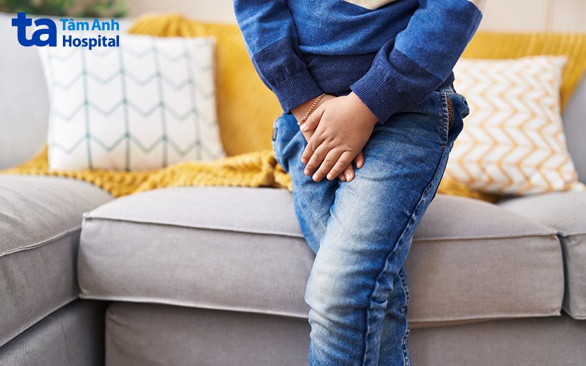 lỗ tiểu cao là gì