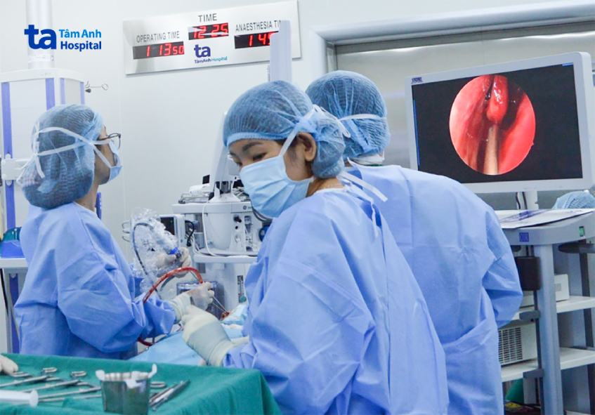 phẫu thuật chữa viêm xoang